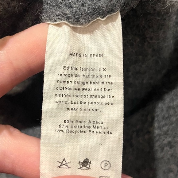 SOLD - CORDERA BABY ALPACA POLO JACKET IN GREY - Picture 5 of 6